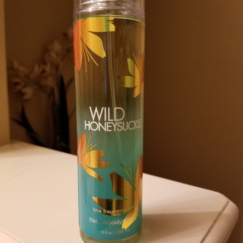 Wild Honeysuckle Spray